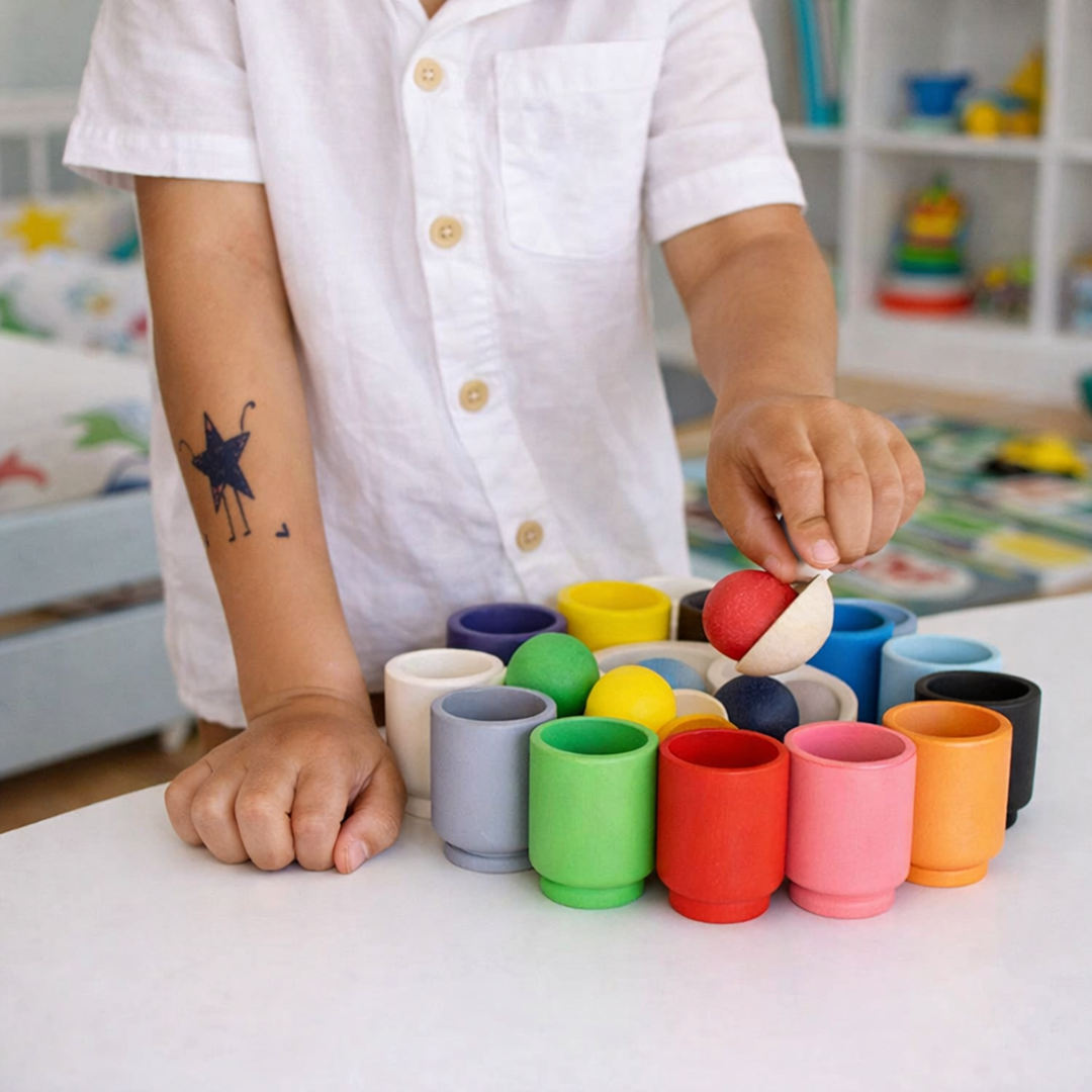 Drewniana gra sortująca – Nauka kolorów poprzez zabawę