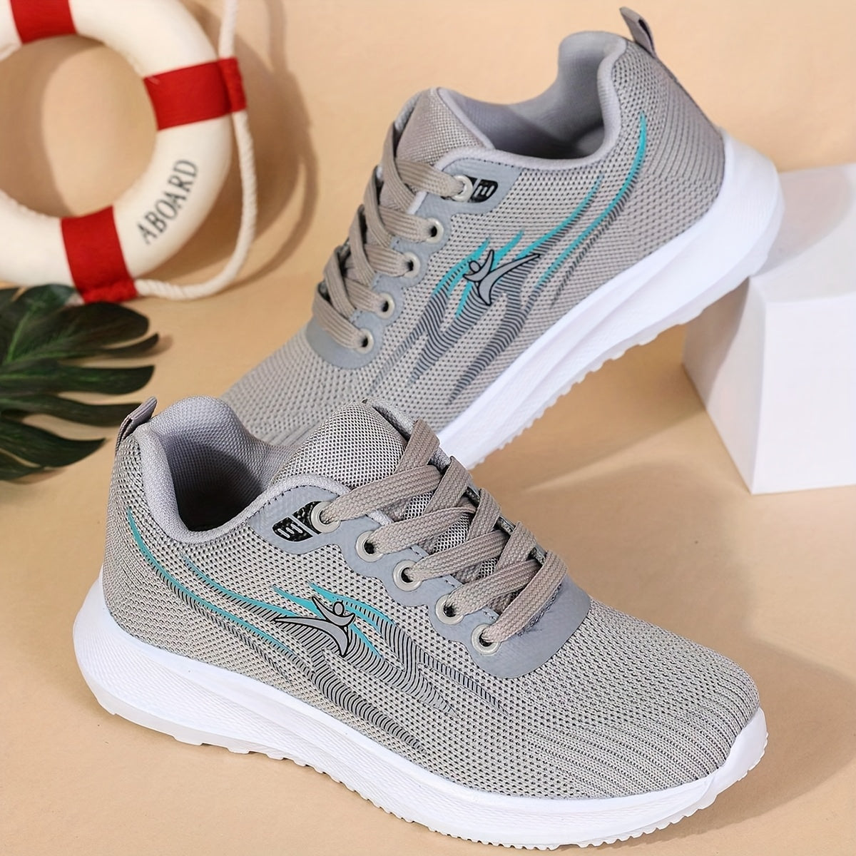 Lekkie, stylowe sneakersy dla dzieci, do środka i na zewnątrz
