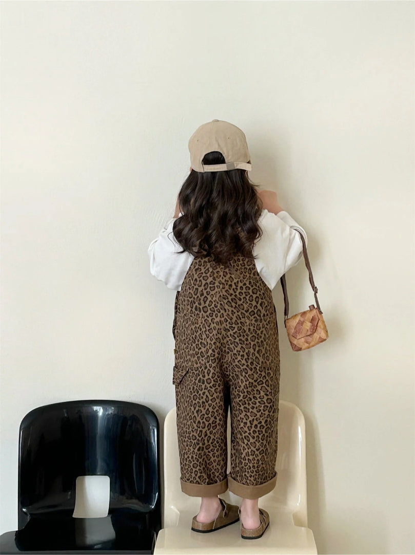 Ogrodniczki w panterkę dla dziewczynek, brązowe