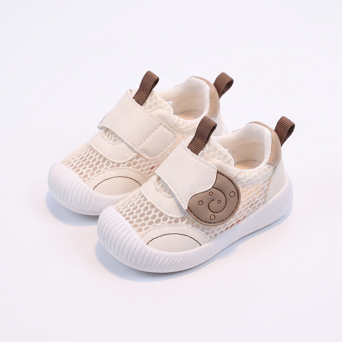 Buty do pierwszych kroków z siateczki na rzep, beżowy