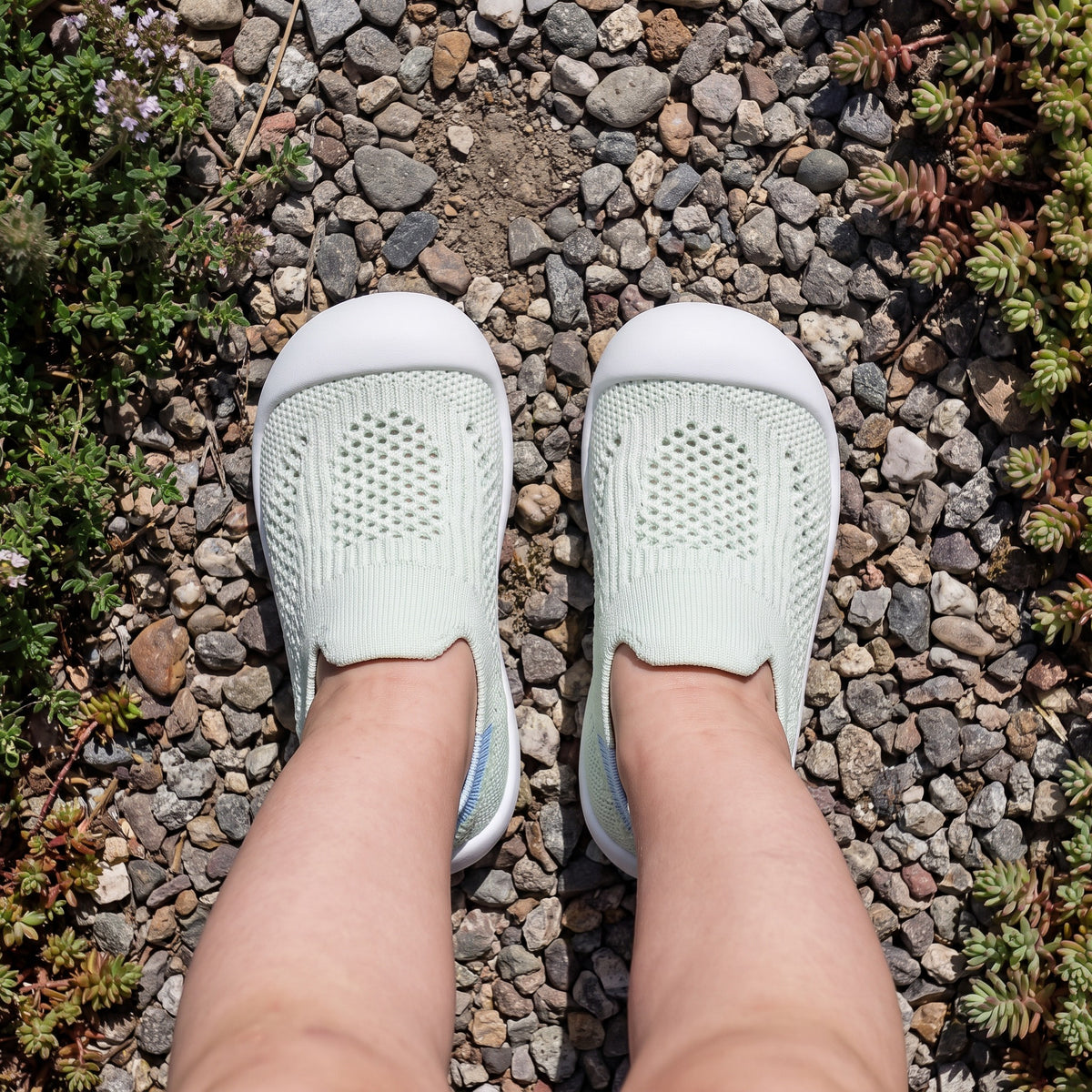 Buty do pierwszych kroków z siateczki