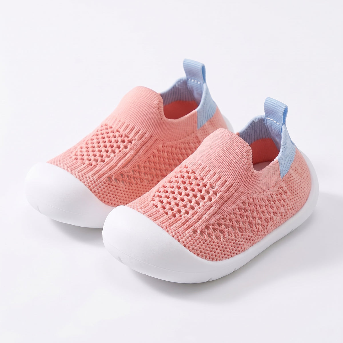 Buty do pierwszych kroków z siateczki, różowy