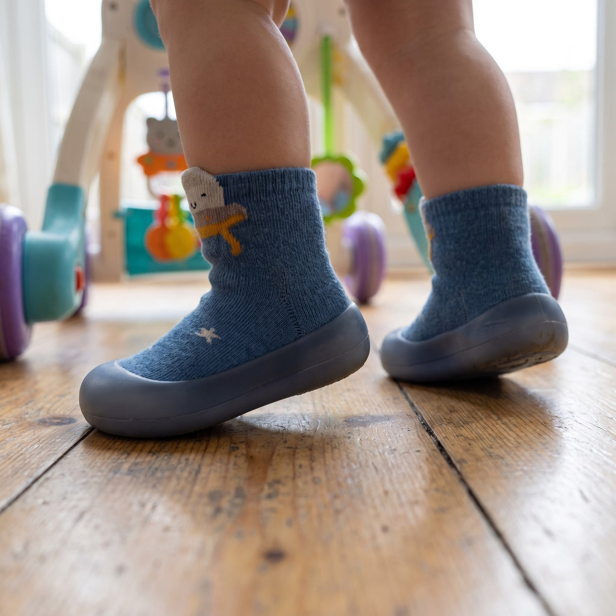 Buty skarpetkowe dziecięce z motywem 3D