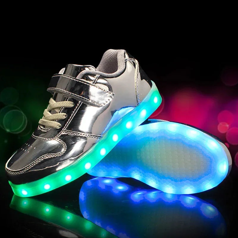 Buty świecące dla dzieci, buty srebrne