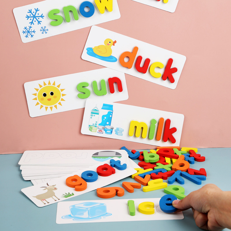 Drewniana gra do nauki literowania – edukacyjna zabawka Montessori – widok produktu 1 | Kidartsy