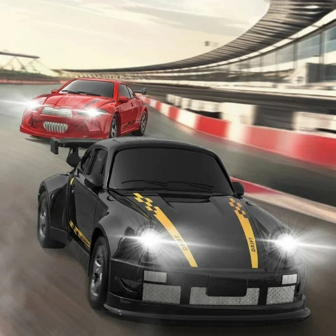 Samochód Drift RC 1:64 – Kompaktowy Zdalnie Sterowany Pojazd Wyścigowy – widok produktu 4 | Kidartsy