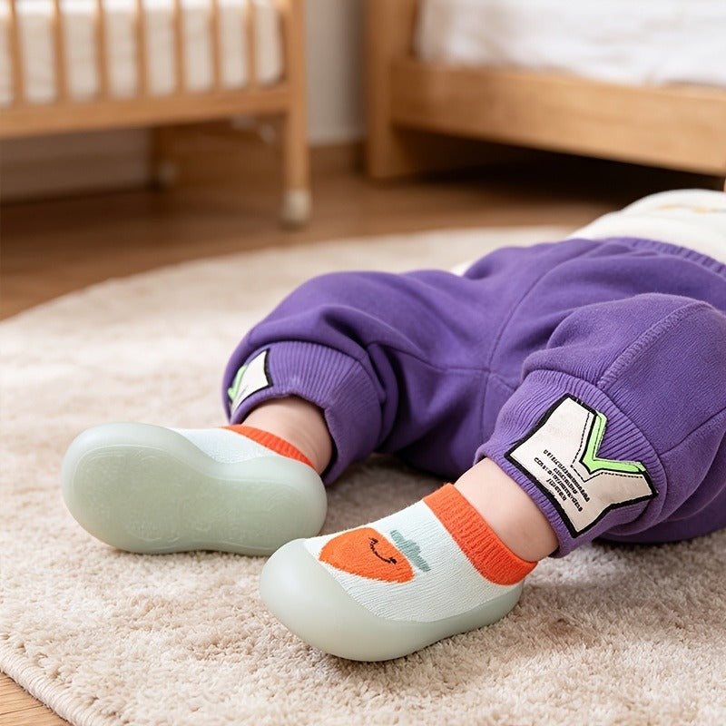 Niskie skarpetkobuty niemowlęce z nadrukiem