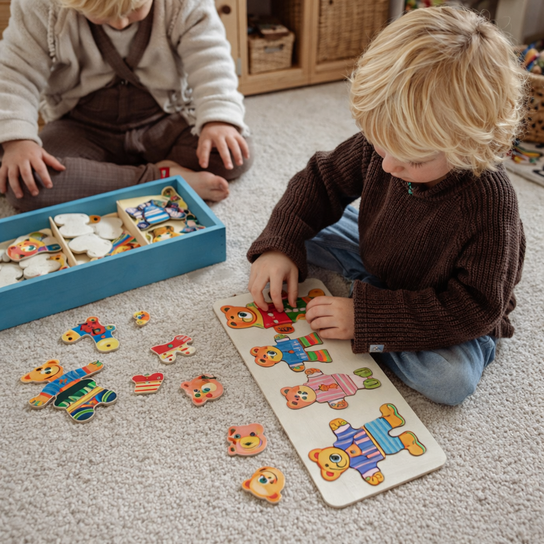 Drewniana układanka do ubierania – Zabawka edukacyjna Boris rozwijająca motorykę małą