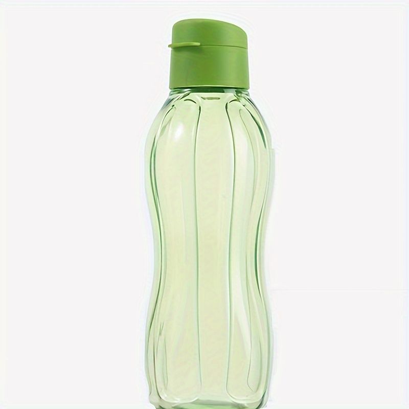 Butelka sportowa dla dzieci z paskiem na biodra, pojemność 600-900 ml