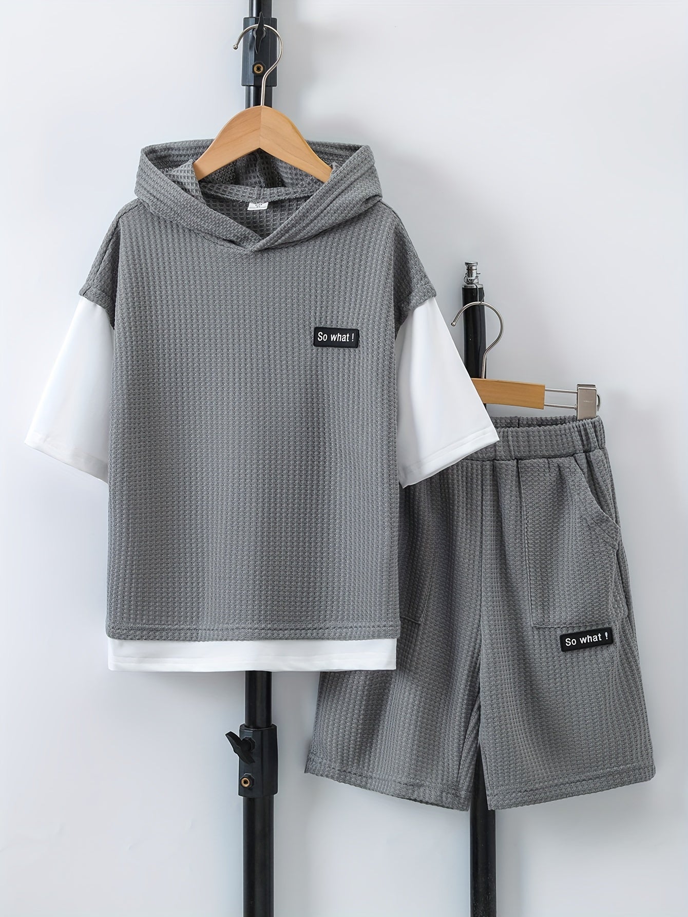 Komplet dwuczęściowy dla chłopca 92-128, T-shirt i szorty, letni zestaw