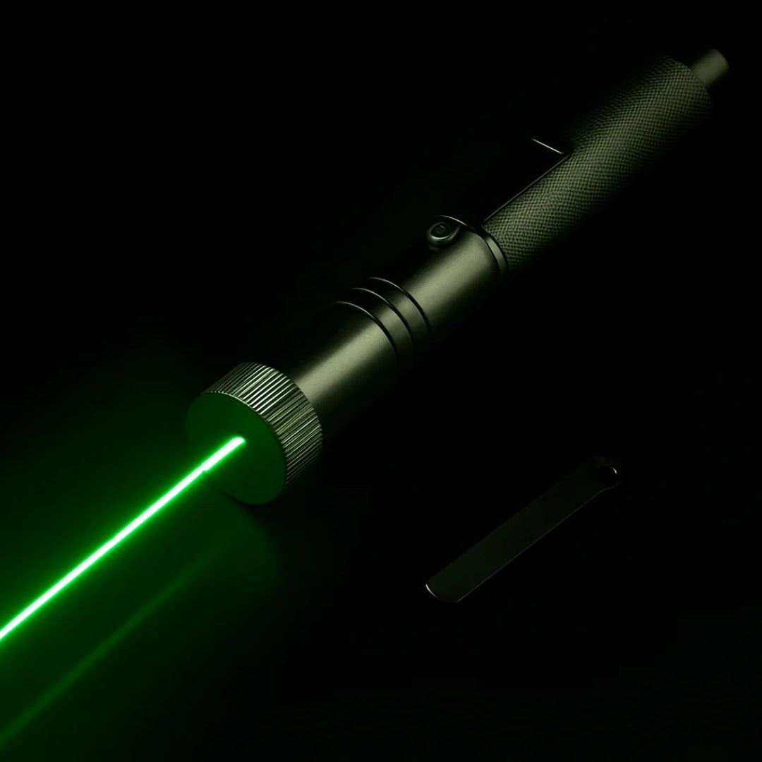 Regulowany Wskaźnik Laserowy Z Ogniskowaniem – Mocna Wiązka Światła