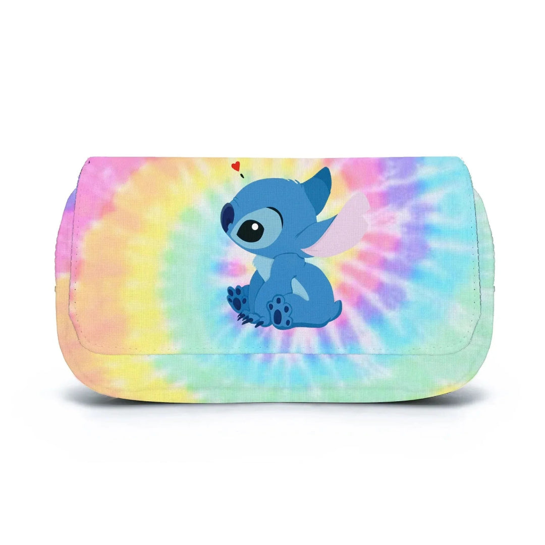 Piórnik z klapką, design Stitch