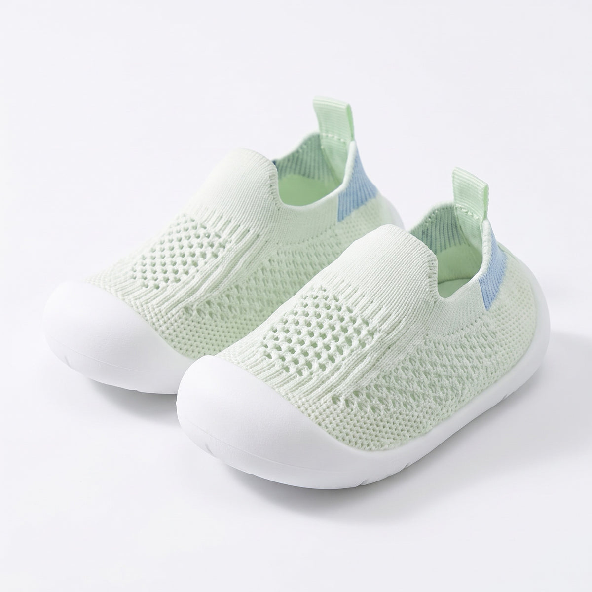 Buty do pierwszych kroków z siateczki, miętowy