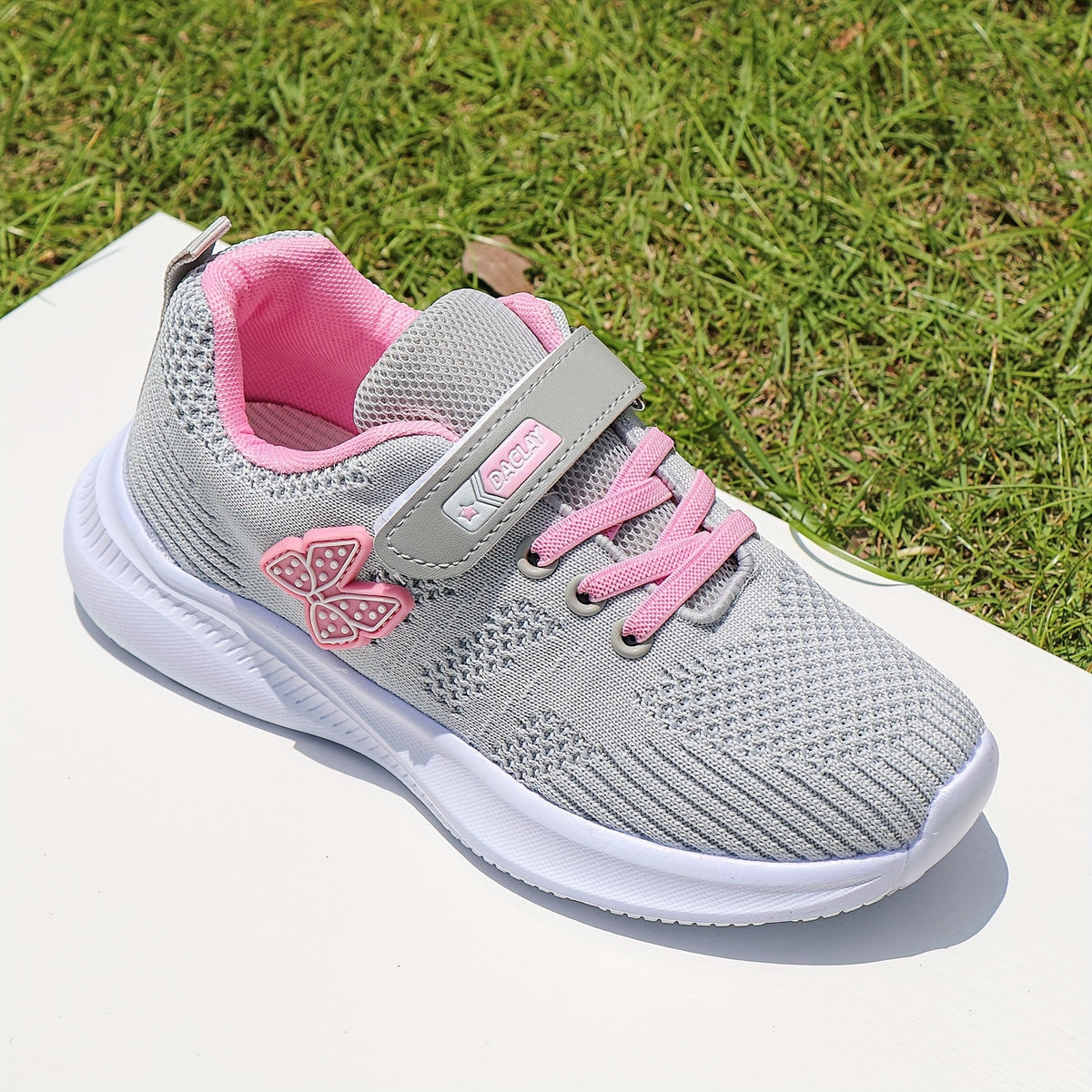 Buty sportowe do biegania dla dzieci – widok produktu 4 | Kidartsy